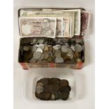 QTY OF MIXED WORLD COINS & BANKNOTES