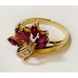 14CT GOLD RUBY & DIAMOND RING - SIZE J - 3.88g APPROX