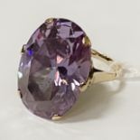 9CT GOLD & AMETHYST COCKTAIL RING SIZE N - APPROX 13.9 GRAMS