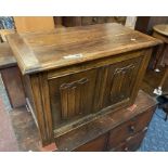 OAK CHEST