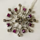 18CT WHITE GOLD DIAMOND & RUBY BROOCH