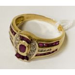 18CT YELLOW GOLD RUBY & DIAMOND RING - SIZE R