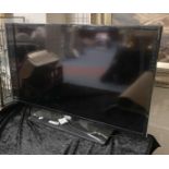 SAMSUNG TV 40'' APPROX.