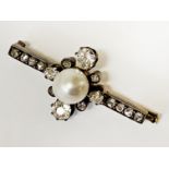 OLD CUT DIAMOND BROOCH WITH PEARL