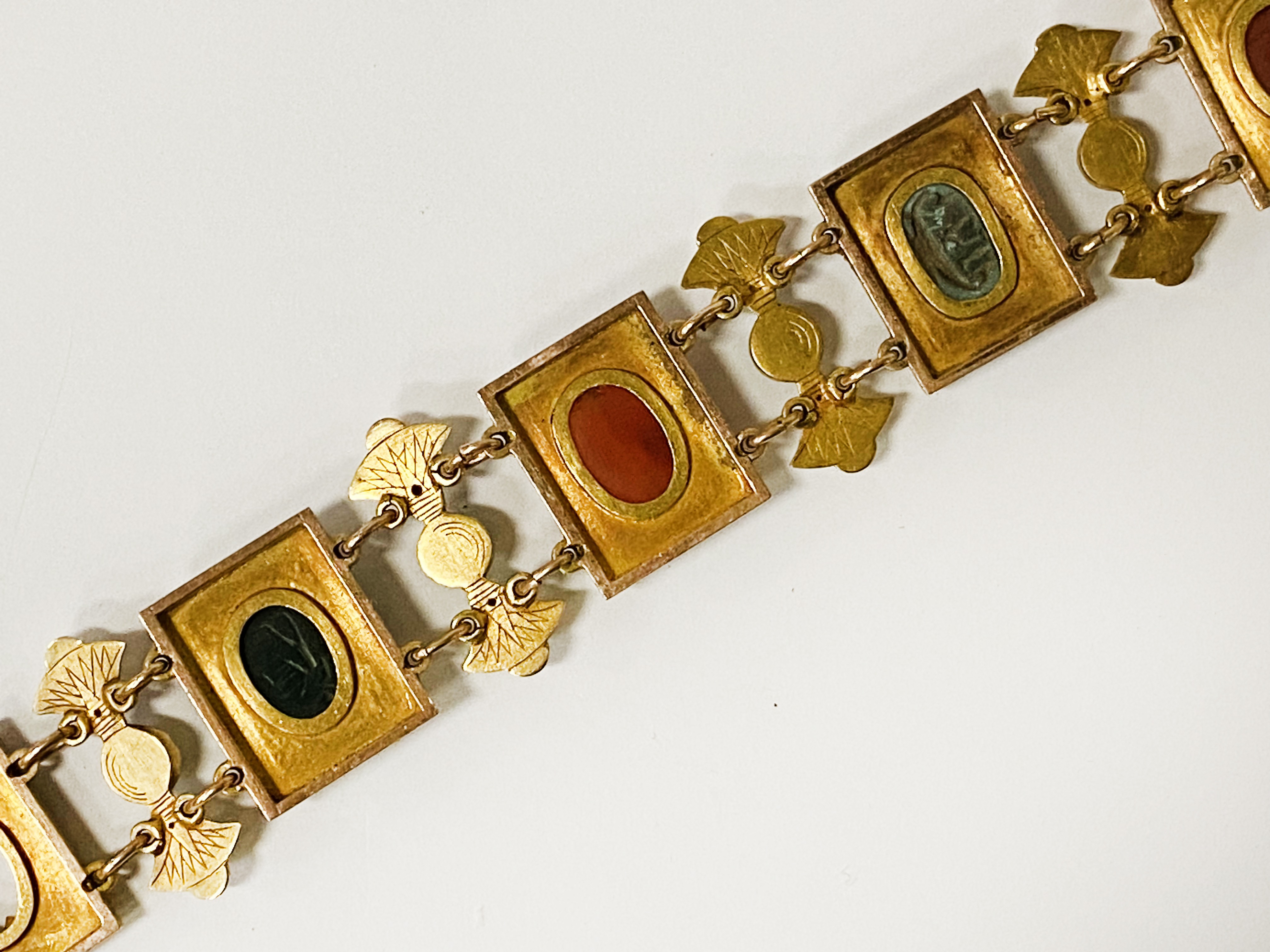 9CT GOLD BRACELET WITH SEMI - PRECIOUS STONES - A/F - Image 4 of 4