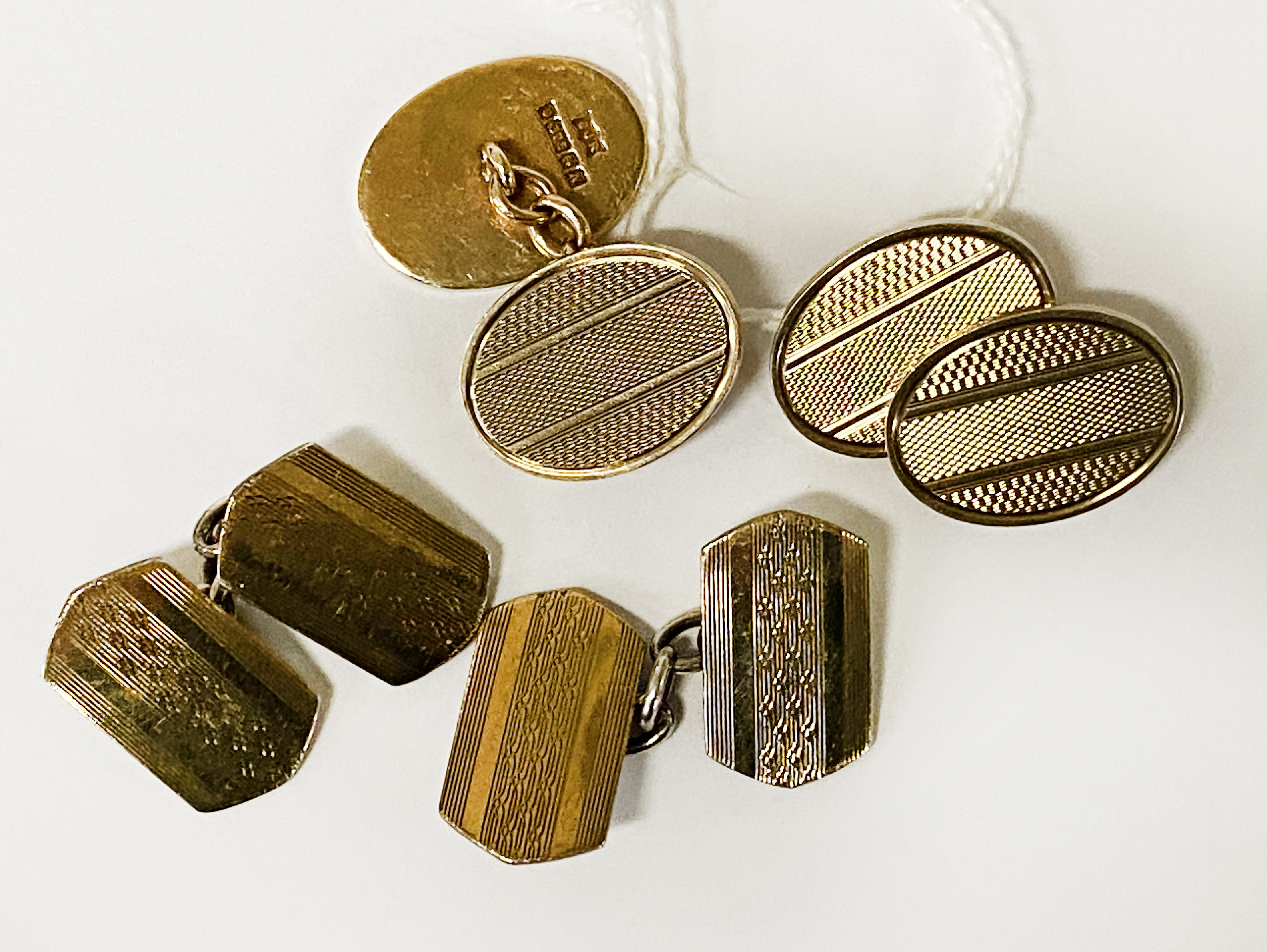 PAIR OF 9CT GOLD CUFFLINKS - 14 GRAMS TOGETHER WITH A PAIR OF 9CT GOLD ON SILVER CUFFLINKS