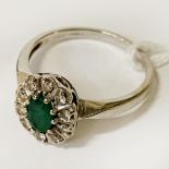 18CT WHITE GOLD DIAMOND & EMERALD RING - SIZE P