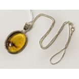 STERLING SILVER BALTIC AMBER PENDANT & CHAIN
