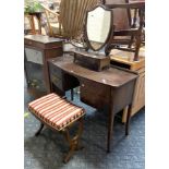 DRESSING TABLE WITH SHIELD MIRROR