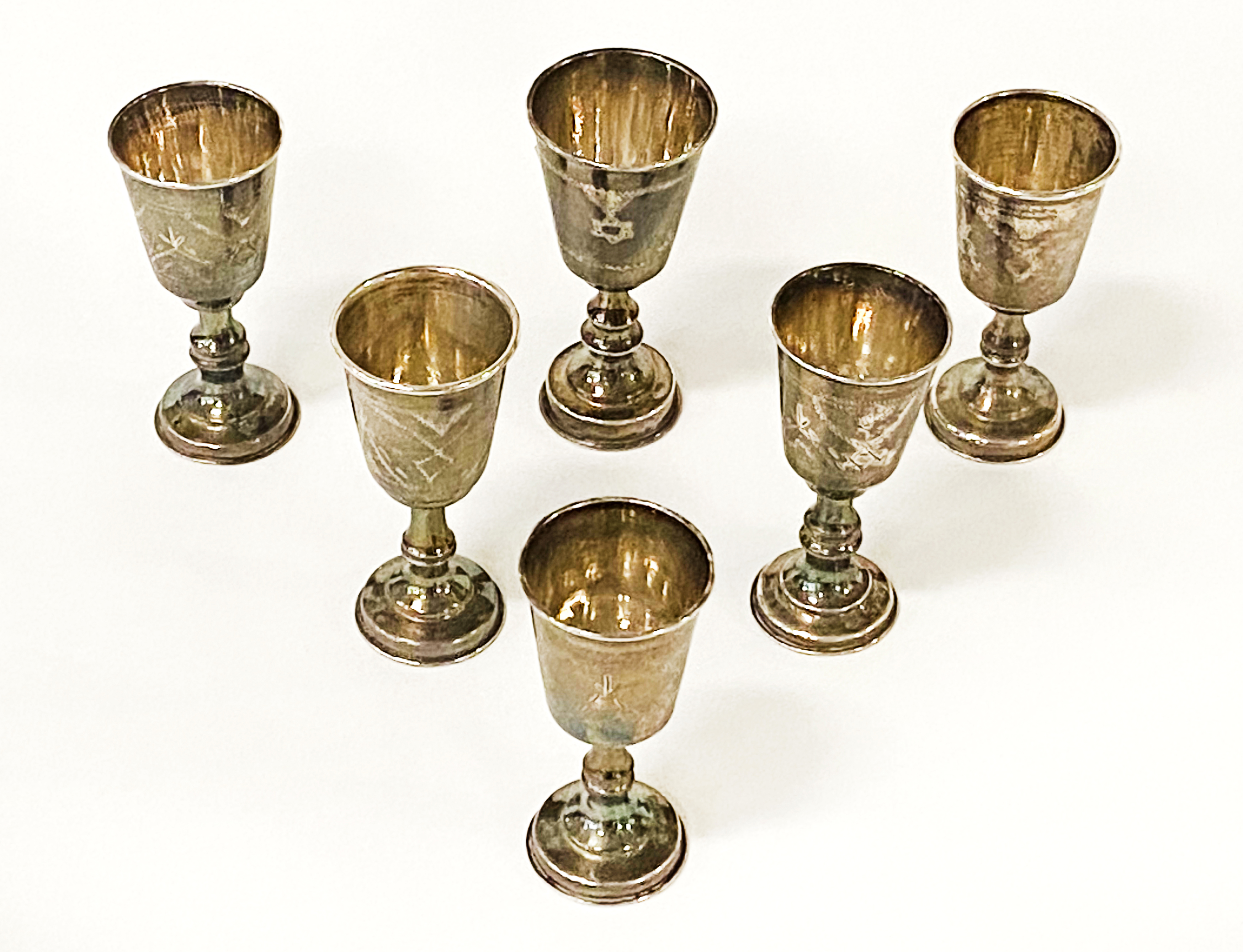 SIX KIDDISH CUPS IN HM SILVER - 129 GRAMS APPROX