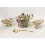 HM SILVER POT POURRI DISH & TWO SILVER SALTS - APPROX 8.2 OZ