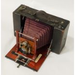 EARLY BELLOWS PLATE CAMERA