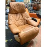 DESIGNER LEATHER RECLINER