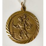 9CT GOLD ST CHRISTOPHER MEDALLION - APPROX 4.4 GRAMS