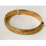 9CT GOLD BANGLE