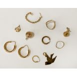 11 ITEMS OF 9CT GOLD JEWELLERY