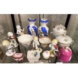 COLLECTION OF PORCELAIN ITEMS