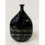 HAND BLOWN 1987 ONION SHAPED BOTTLE SIGNED WITH PONTIL MARK TO BASE 20CMS (H) APPROX