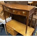 MAHOGANY SERVER WITH DRAWERS