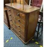 VICTORIAN CHEST OF DRAWERS