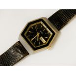 VINTAGE GENTS WATCH Q & Q