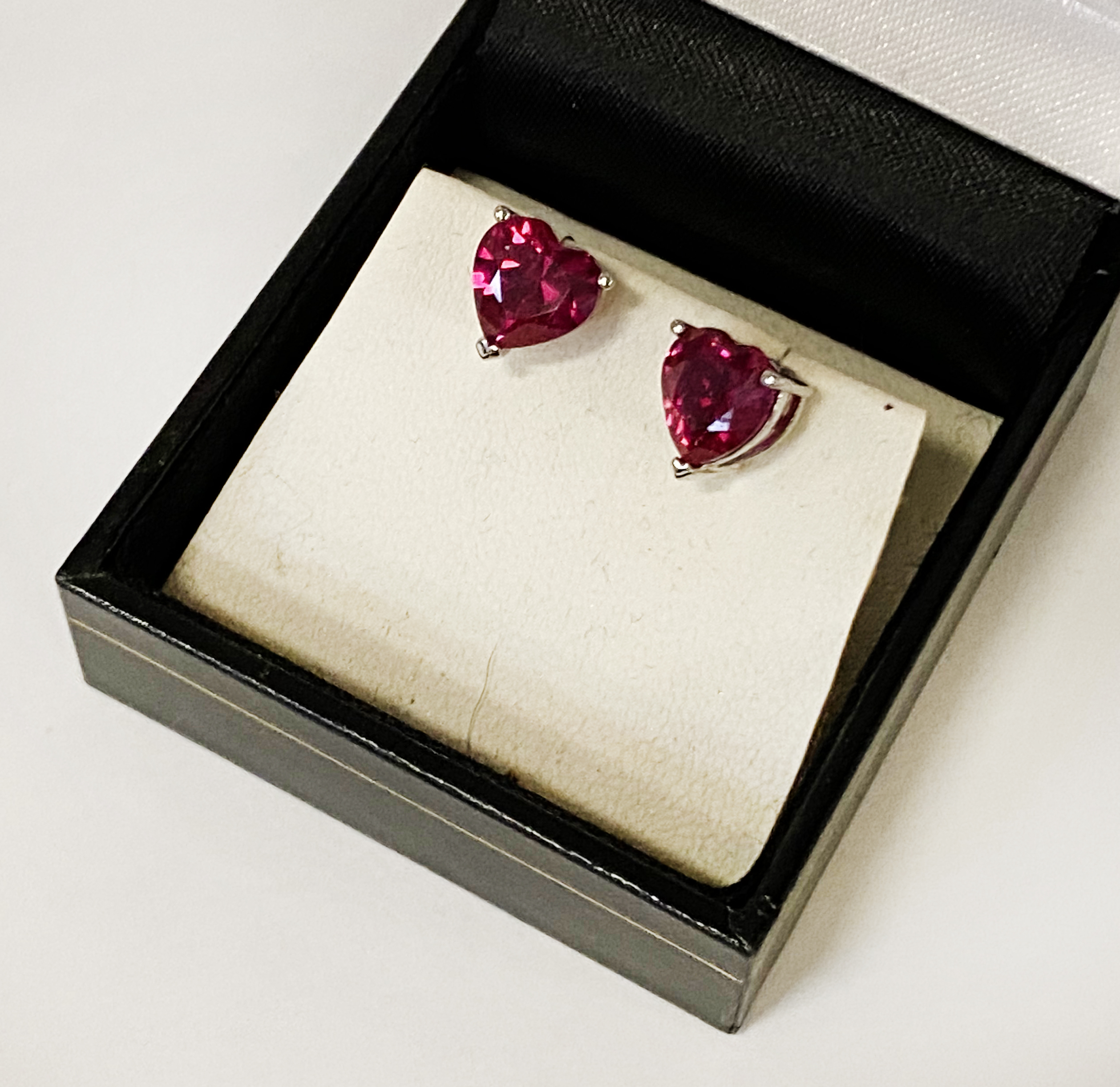 RUBY STUD EARRINGS