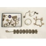 QTY OF SILVER JEWELLERY - 5 OZS APPROX
