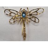 9CT GOLD BUTTERFLY BLUE TOPAZ & SMALL DIAMOND BROOCH - 4.3 GRAMS APPROX