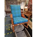 ROCKING CHAIR