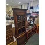 OAK CORNER CABINET