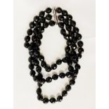 18 CT. GOLD CLASP BLACK STONE NECKLACE