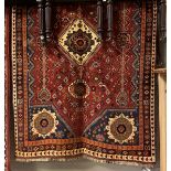 FINE SOUTH WEST PERSIAN QASHQAI RUG 198CMS X 125CMS