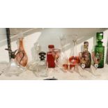 COLLECTION OF DECANTERS & GLASSES