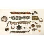 COLLECTION OF SILVER & COSTUME JEWELLERY