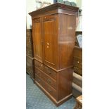 MAHOGANY LINEN PRESS