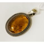 AMBER PENDANT