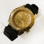 SEIKO GOLD COLOURED 45MM TUNA DIVER MENS WATCH WITH DISPLAY BACK 7536 02T0 WORKING ZZZ STRAP