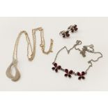 SILVER NEWBRIDGE PENDANT WITH CHAIN & A GARNET NECKLACE & A GARNET PAIR OF EARRINGS