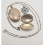 SILVER LOCKETS & A PENDANT