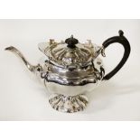 STERLING SILVER TEAPOT - APPROX 22 OZ BY ALBERT HENRY THOMPSON