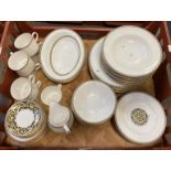 TRAY OF ROYAL WORCHESTER CHINA - 8 PIECE DINNER SET