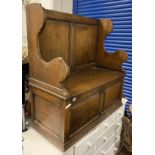 OAK SETTLE / STORAGE SEAT