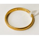 22CT GOLD RING - APPROX 1.9 GRAMS SIZE K