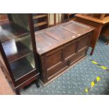 LARGE OAK COFFER