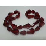 CHERRY AMBER NECKLACE