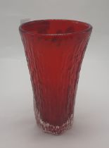WHITEFRIARS RED VASE 20CMS (H) APPROX