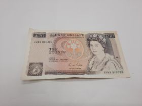BANK OF ENGLAND NEAR MINT £10 NOTE WITH SERIAL NUMBER EU53370000