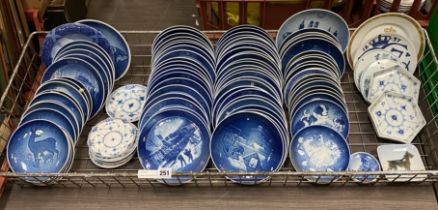 LARGE COLLECTION OF ROYAL COPENHAGEN CALENDER PLATES