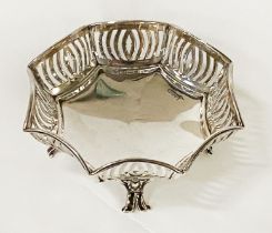 H/M SILVER FRET WORKED BON BON DISH 3.5OZS APPROX