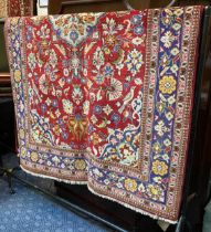 FINE CENTRAL PERSIAN SAROUK RUG - 230 X 140 CMS